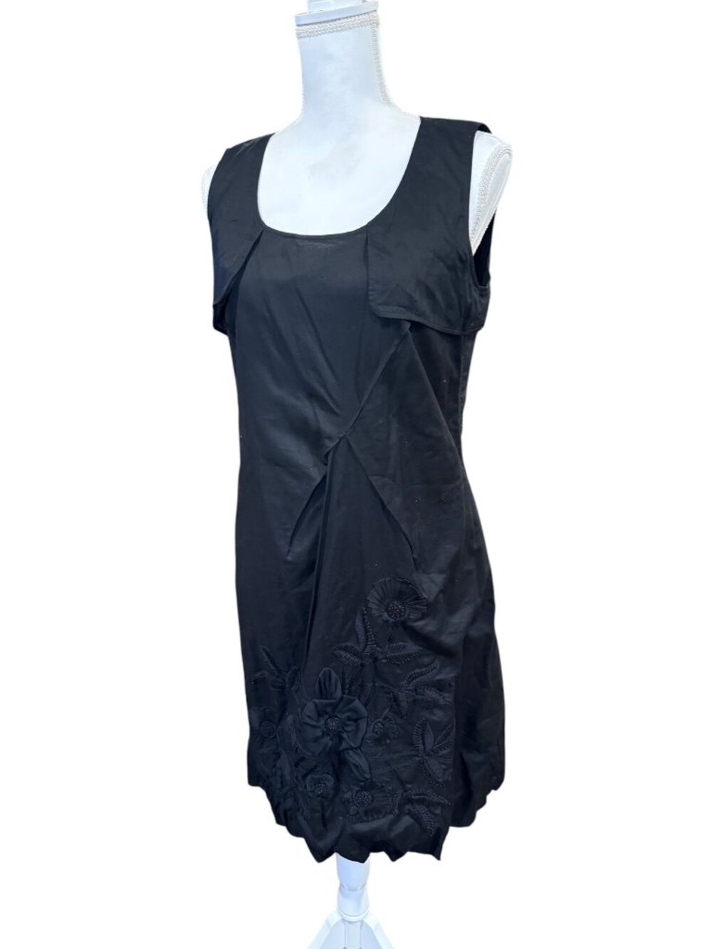 Escada Sport Black Sleeveless Dress With Embroidered Flowers, Size 40 NWT